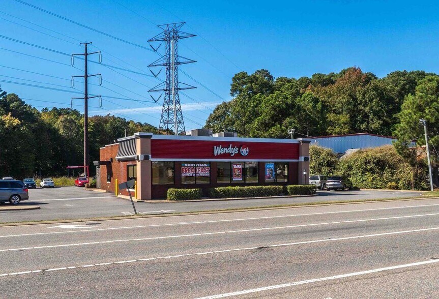 4321 George Washington Mem Hwy, Yorktown, VA à vendre - Photo du bâtiment - Image 1 de 3