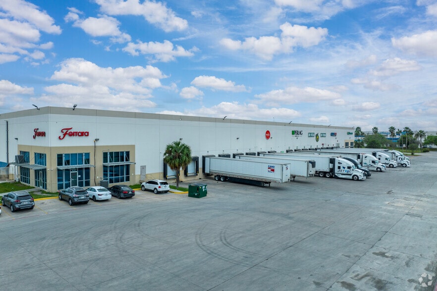 5300 George McVay Dr, McAllen, TX à louer - Aérien - Image 3 de 5