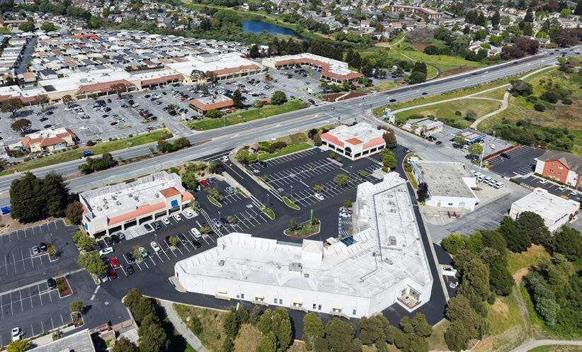 Watsonville Crossroads Shopping Center portefeuille de 3 propriétés à vendre sur LoopNet.ca - Photo du bâtiment - Image 2 de 7