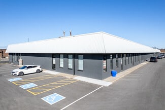 Plus de détails pour 11 - 12 & 18- 21 - 582 Rivermede Rd – Industriel à vendre, Concord, ON