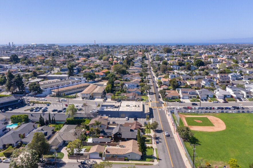 1160 E Mariposa Ave, El Segundo, CA for lease - Building Photo - Image 2 of 3