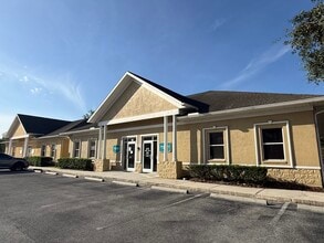 5282-5286 Applegate Dr, Spring Hill, FL à louer Photo du bâtiment- Image 1 de 15