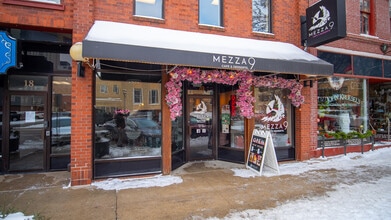 18 3rd St SW, Rochester, MN à louer Photo intérieure- Image 2 de 8