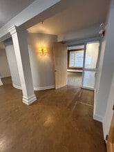 620 12 Ave SW, Calgary, AB for lease Interior Photo- Image 2 of 33