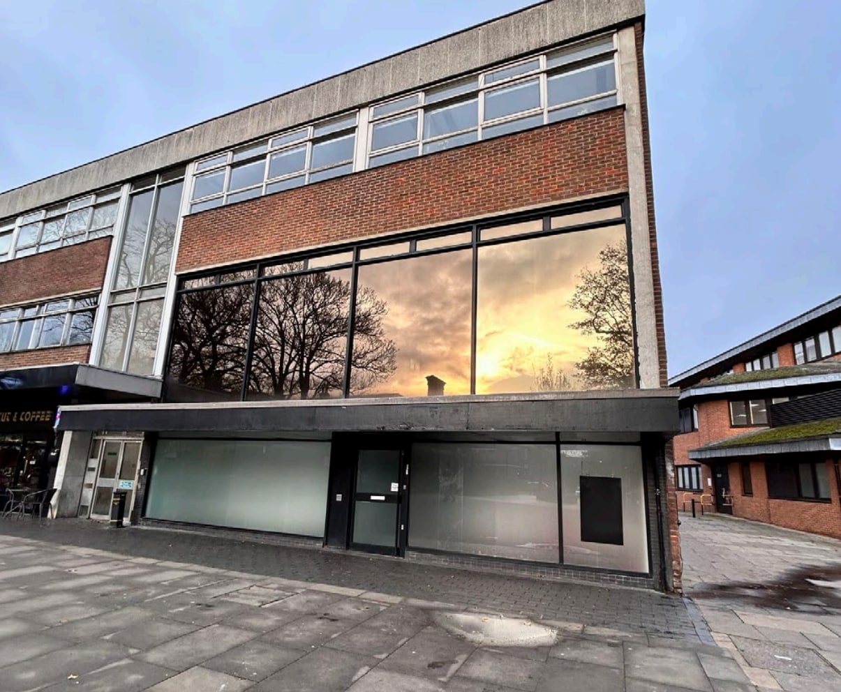 St Peters St, St Albans for lease Building Photo- Image 1 of 1