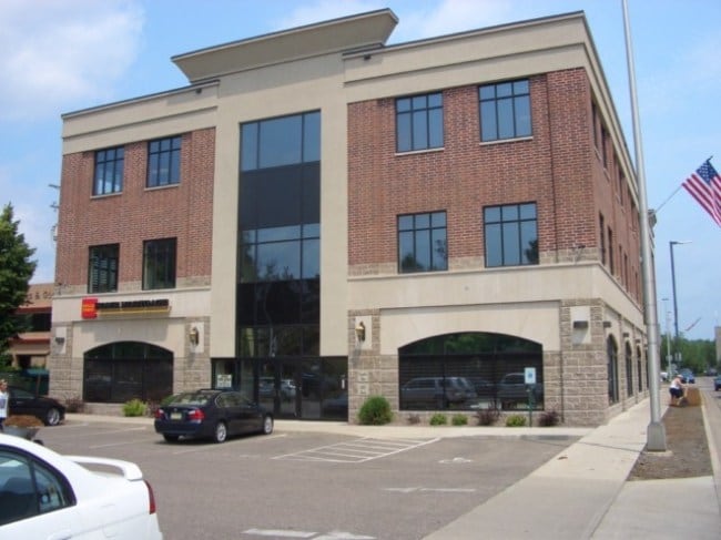 1265 Main St, Stevens Point, WI for lease - Building Photo - Image 2 of 20