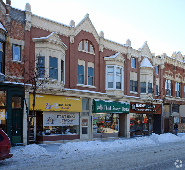 155-159 E 3rd St, Winona, MN for sale - Building Photo - Image 2 of 31