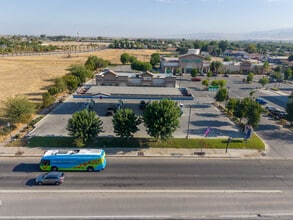 950 Bear Mountain Blvd, Arvin, CA for lease Interior Photo- Image 2 of 13