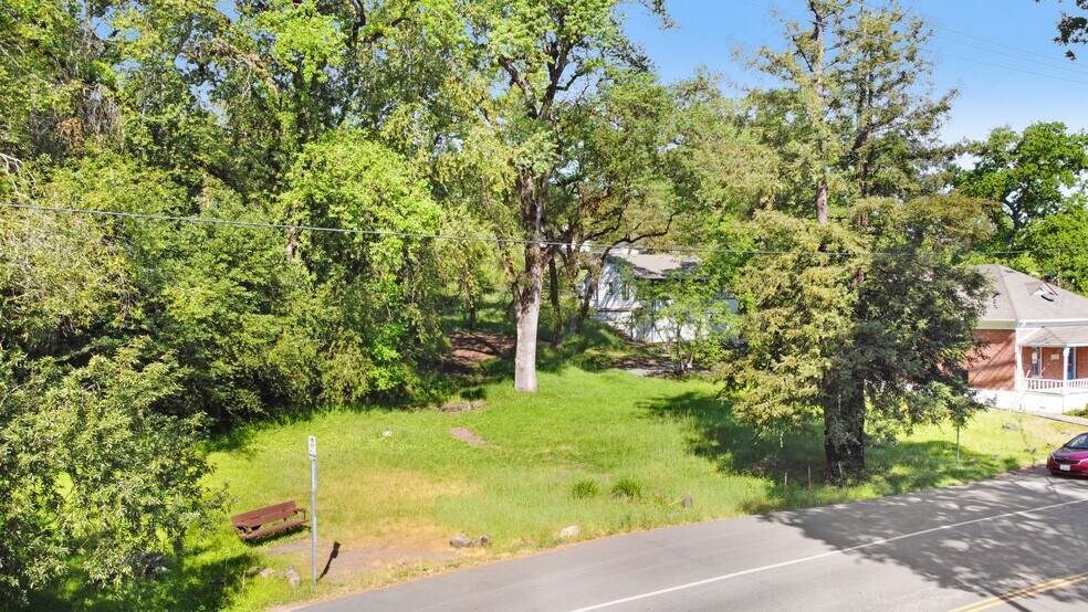 13790 Arnold dr, Glen Ellen, CA à vendre - Photo du bâtiment - Image 1 de 5