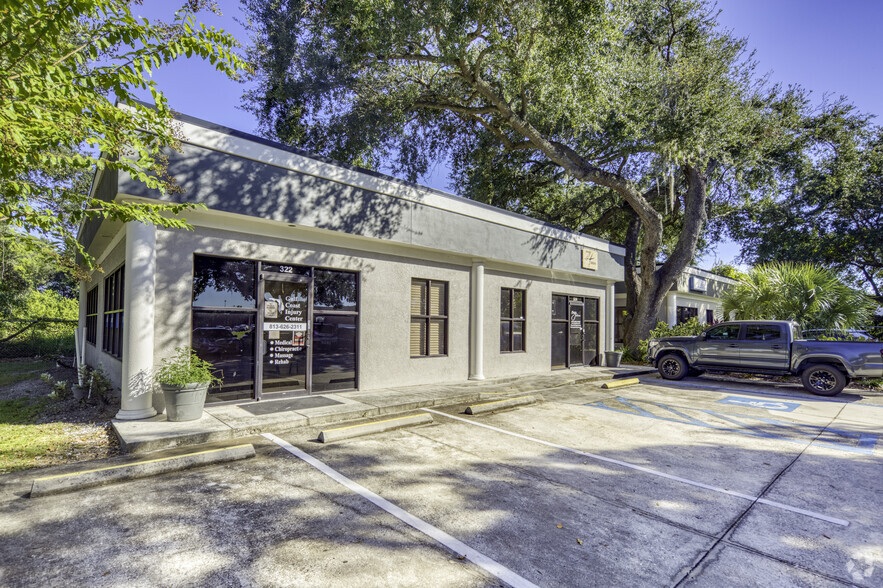 322-330 S Falkenburg Rd, Tampa, FL for sale - Building Photo - Image 1 of 1