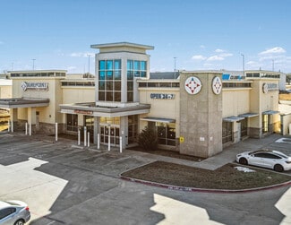 More details for 901 W Jefferson St, Grand Prairie, TX - Retail for Sale