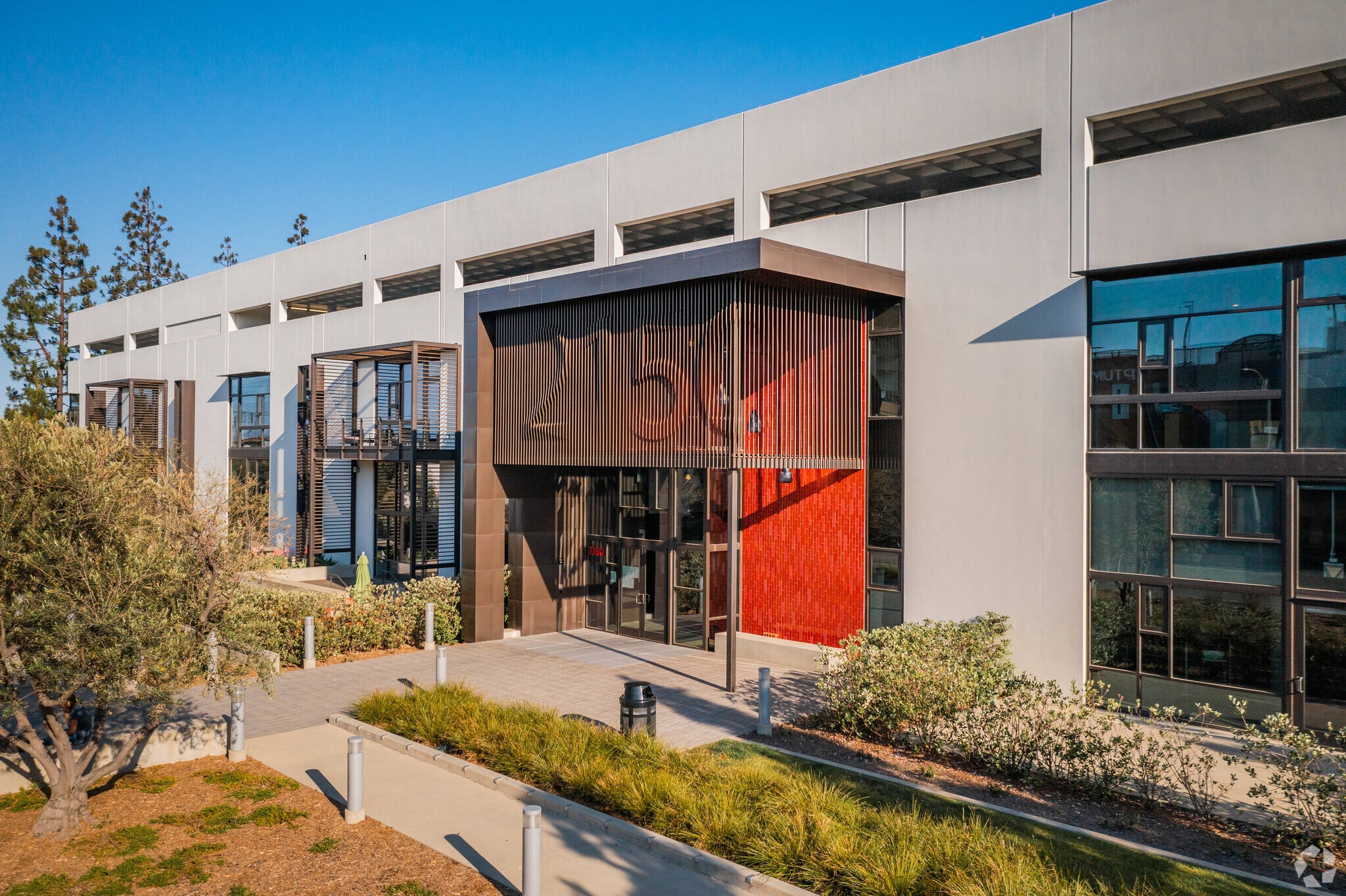 800 Apollo St, El Segundo, CA for lease Primary Photo- Image 1 of 12