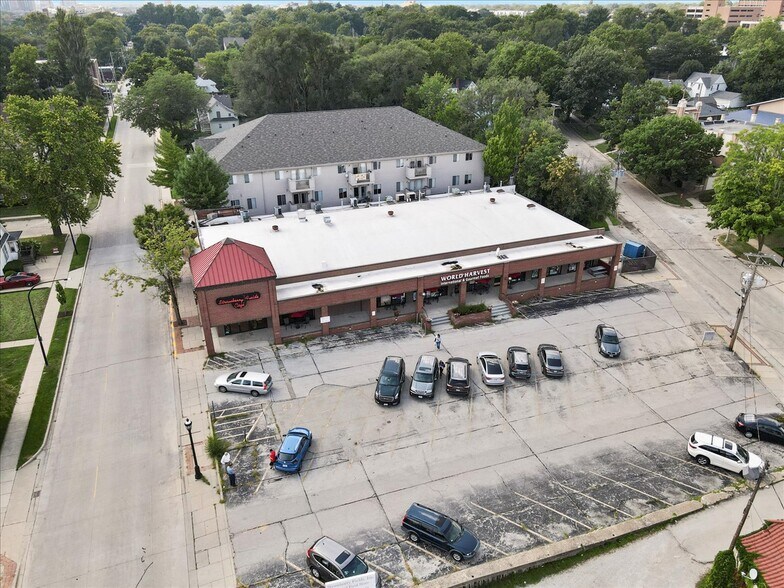 306 Springfield Ave, Urbana, IL à vendre - Photo du bâtiment - Image 2 de 39