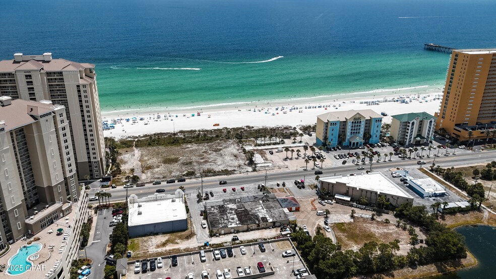 11832 Front Beach Rd, Panama City Beach, FL à vendre - Photo du bâtiment - Image 1 de 18