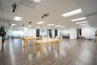 555-605 E Huntington Dr, Monrovia, CA for lease Interior Photo- Image 1 of 10
