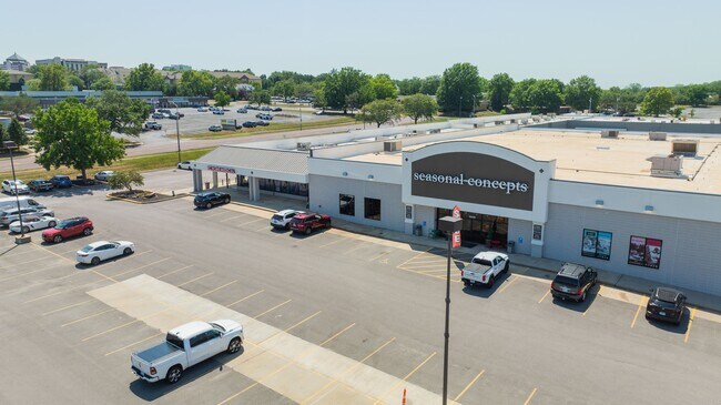 More details for 10360 Metcalf Ave, Overland Park, KS - Office/Retail, Retail for Lease