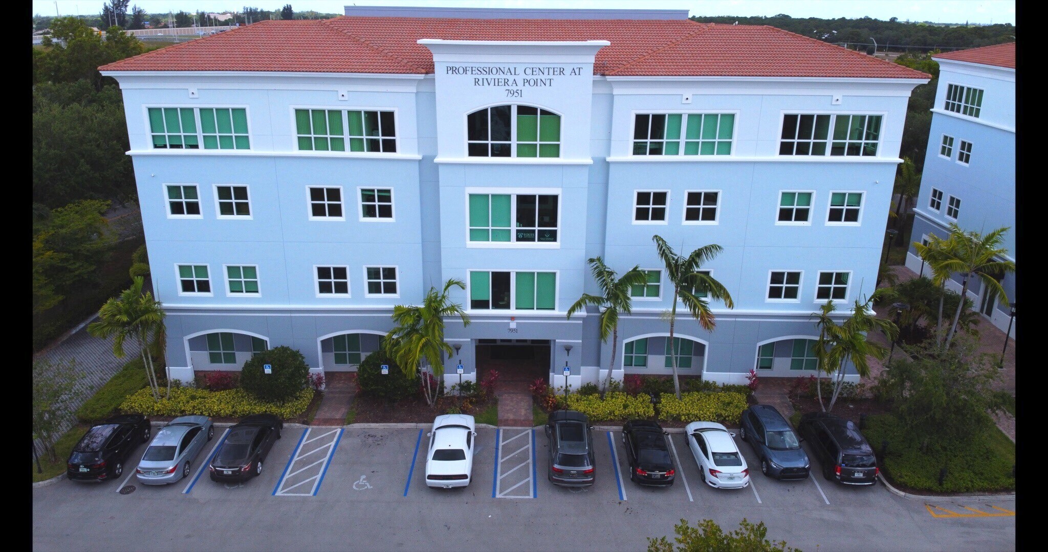 7951 Riviera Blvd, Miramar, FL à louer Photo du bâtiment- Image 1 de 22
