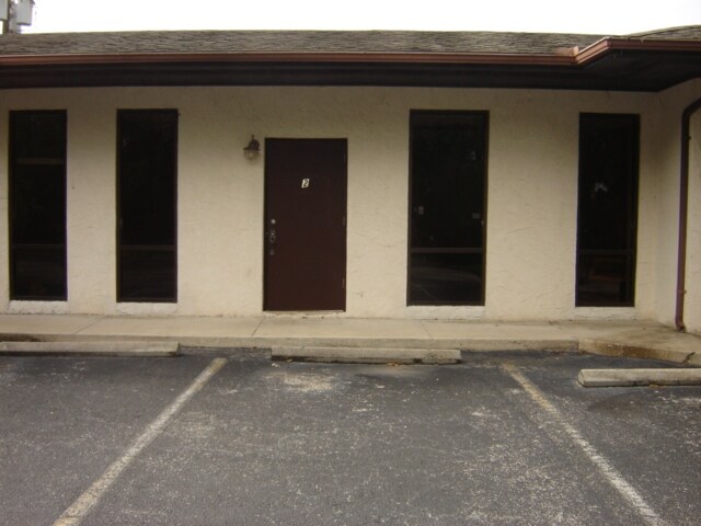 4393 S Ridgewood Ave, Port Orange, FL à louer Photo du bâtiment- Image 1 de 16