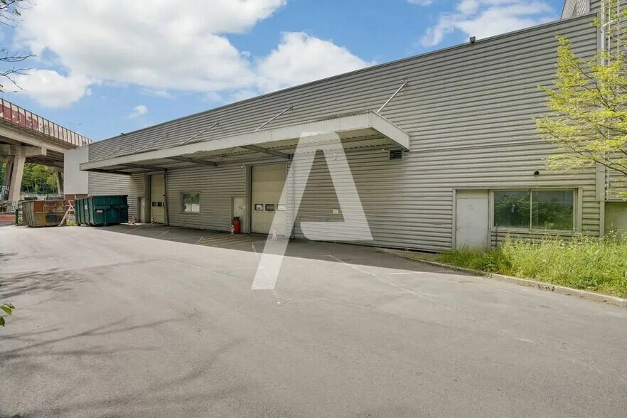 Industriel dans Arcueil à louer - Photo du bâtiment - Image 3 de 3