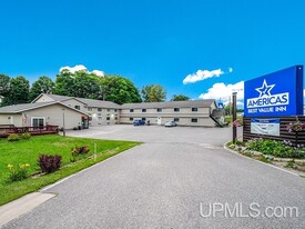 Americas Best Value Inn Marquette - Motel