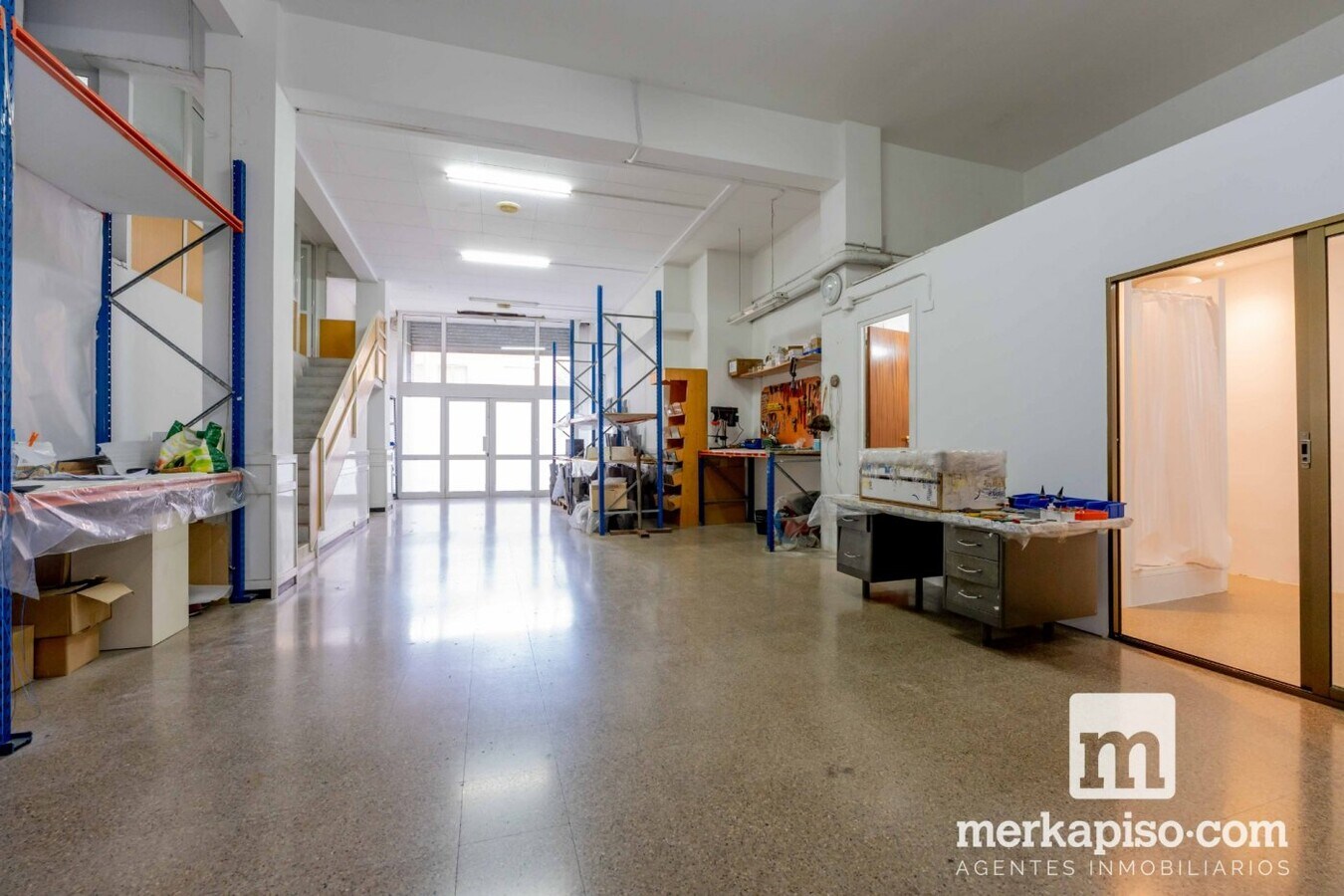 Viladecans, BAR 08840 - Unit 1 - - Interior Photo - Image 2 of 11