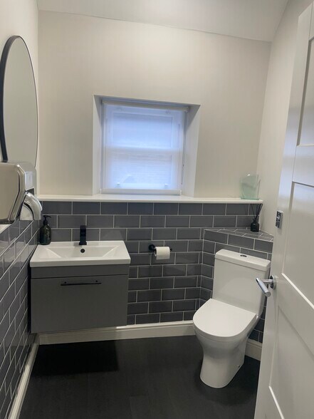 13 St Andrews Cres, Cardiff à louer - Photo intérieure - Image 3 de 7