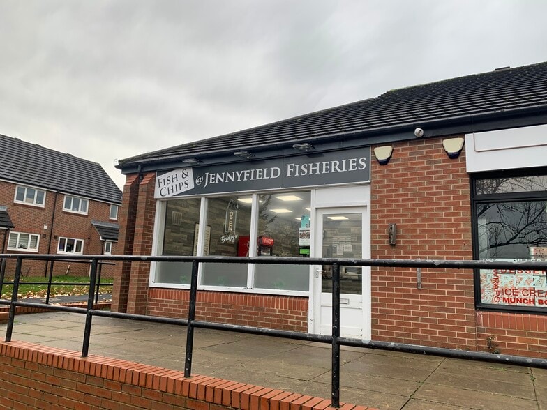 67 Grantley Dr, Harrogate for sale - Building Photo - Image 1 of 6