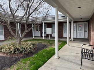 Plus de détails pour 1713 E 10th St, Jeffersonville, IN - Bureau à louer