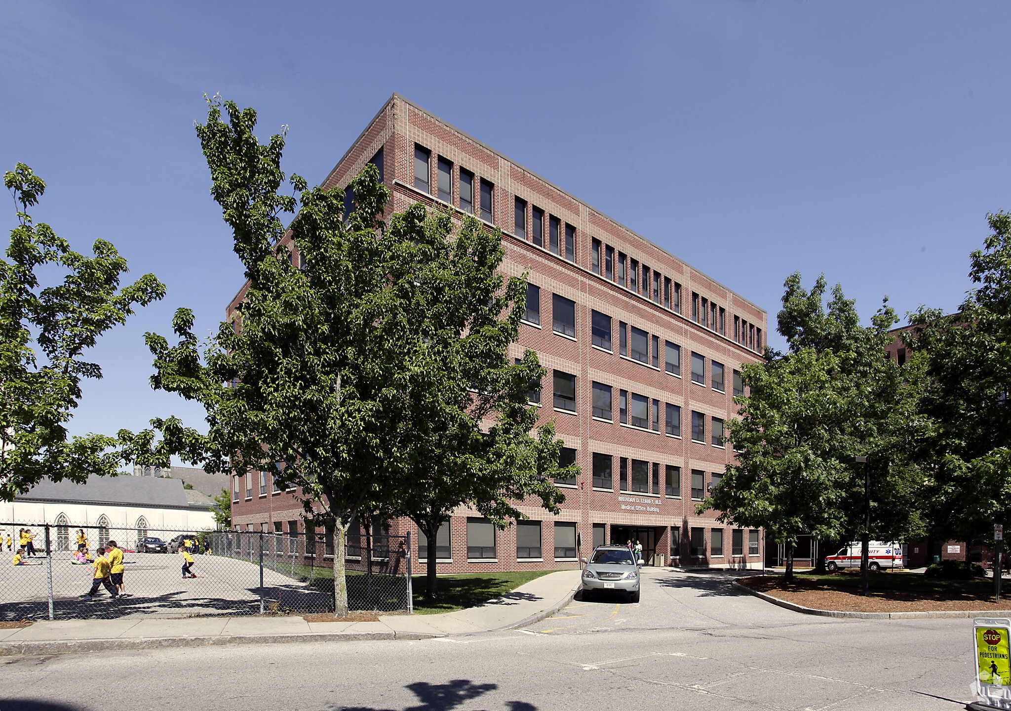 33 Bartlett St, Lowell, MA for sale Primary Photo- Image 1 of 4