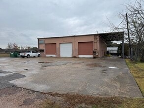 4725 Mercantile St, Beaumont, TX for lease Building Photo- Image 1 of 34