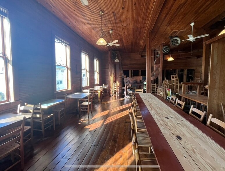 1 Old Mill Lane, Weaverville, NC à vendre - Photo intérieure - Image 2 de 33
