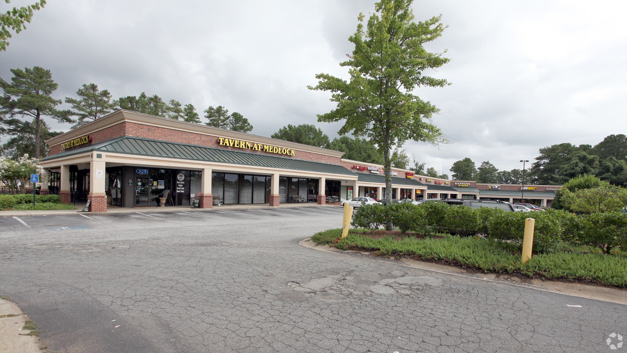 3230 Medlock Bridge Rd, Peachtree Corners, GA for lease Primary Photo- Image 1 of 3