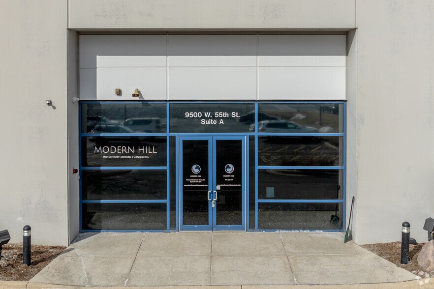 9500 W 55th St, McCook, IL for lease - Building Photo - Image 3 of 5