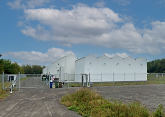 Plus de détails pour 7611 Ch Des Sources, Lachute, QC - Industriel à vendre