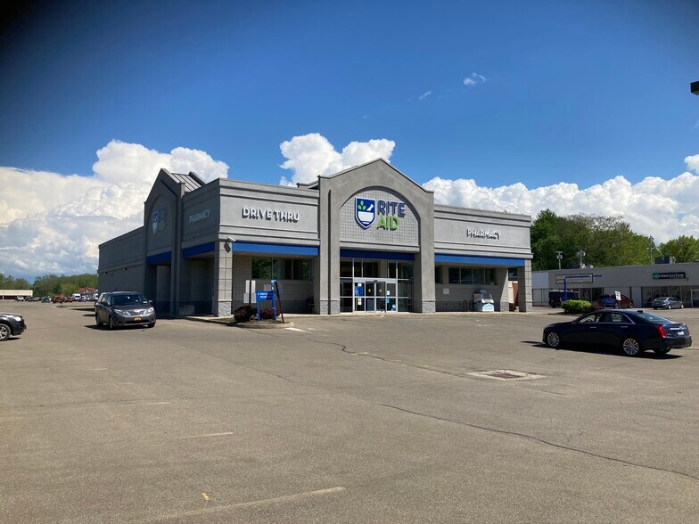 1166 Central Ave, Dunkirk, NY à vendre - Photo du bâtiment - Image 2 de 7