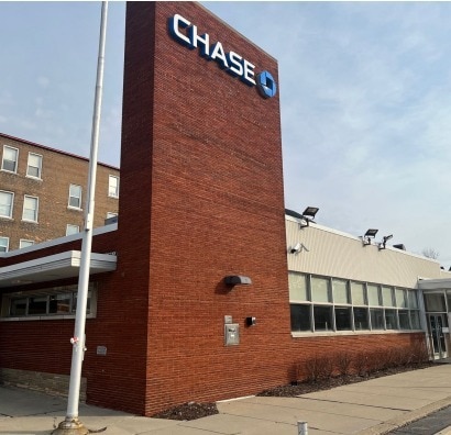 More details for 11606 Woodward Ave, Detroit, MI - Retail for Auction