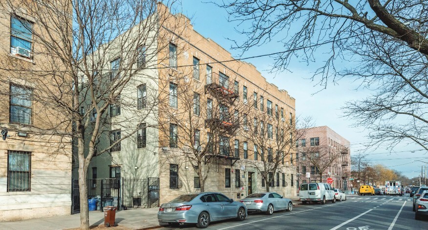767 Blake Ave, Brooklyn, NY à vendre - Photo du bâtiment - Image 2 de 3
