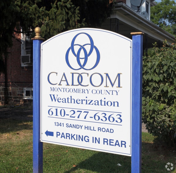 1341 Sandy Hill Rd, Norristown, PA for lease - Building Photo - Image 3 of 5