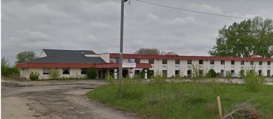 Plus de détails pour 16733 IL Highway 40, Sheffield, IL - Services hôteliers à vendre