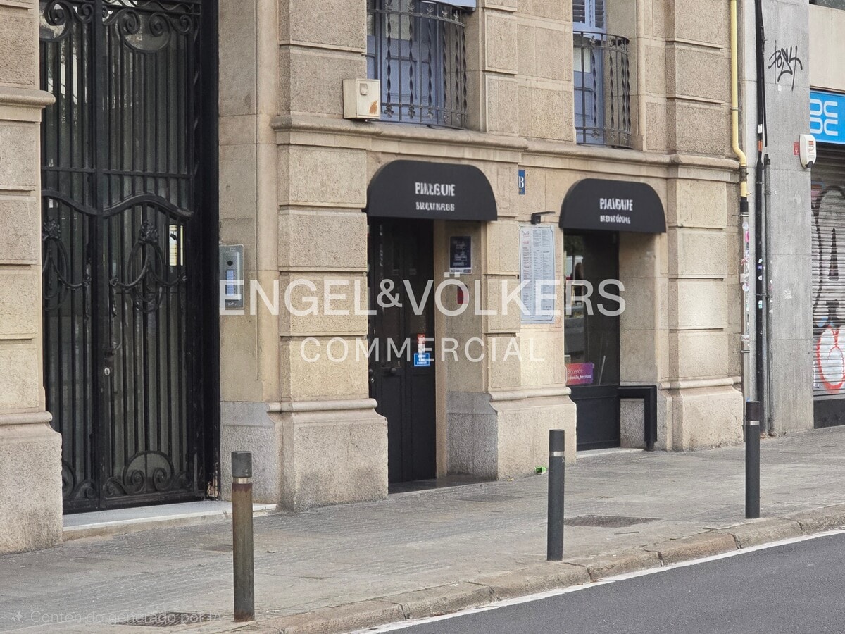 Barcelona, BAR 08037 - Unit 1 - - Interior Photo - Image 2 of 24