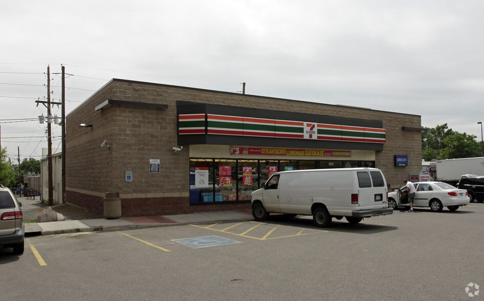 3810 Federal Blvd, Denver, CO for lease - Building Photo - Image 3 of 18
