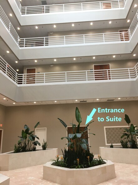 2841 Hartland Rd, Falls Church, VA à vendre - Photo intérieure - Image 2 de 14