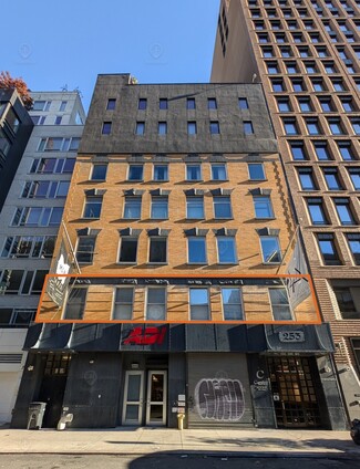 Plus de détails pour 253-255 W 28th St, New York, NY - Bureau/Commerce de détail à louer