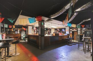 Plus de détails pour 1812-1818 N Main Ave, San Antonio, TX - Commerce de détail à louer