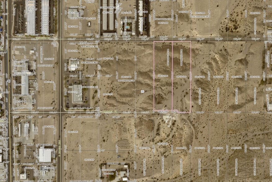 1642-1658 E Havasupai Dr, Bullhead City, AZ à vendre - Photo du bâtiment - Image 3 de 4