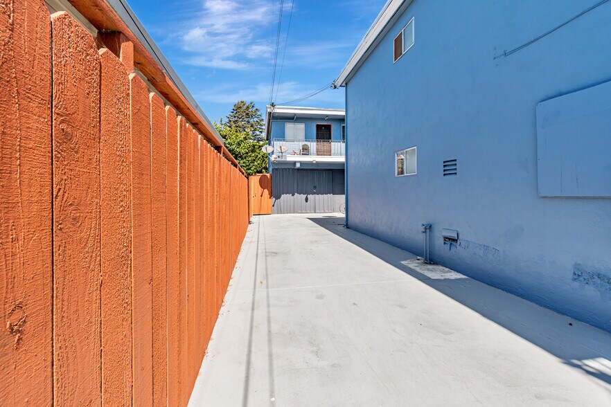 1011-1013 Delaware St, Berkeley, CA à vendre - Photo du bâtiment - Image 3 de 51