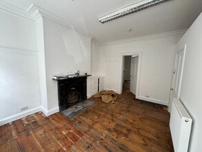 3 Parliament St, Hull for lease Building Photo- Image 1 of 7