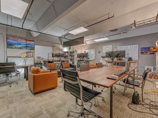 More details for 101 E Allen St, Hendersonville, NC - Office, Office/Medical for Lease