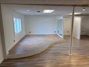 1875 Main St, Tewksbury, MA for lease Interior Photo- Image 2 of 38