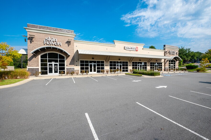 15104 Chenal Pkwy, Little Rock, AR à louer - Photo du bâtiment - Image 3 de 6